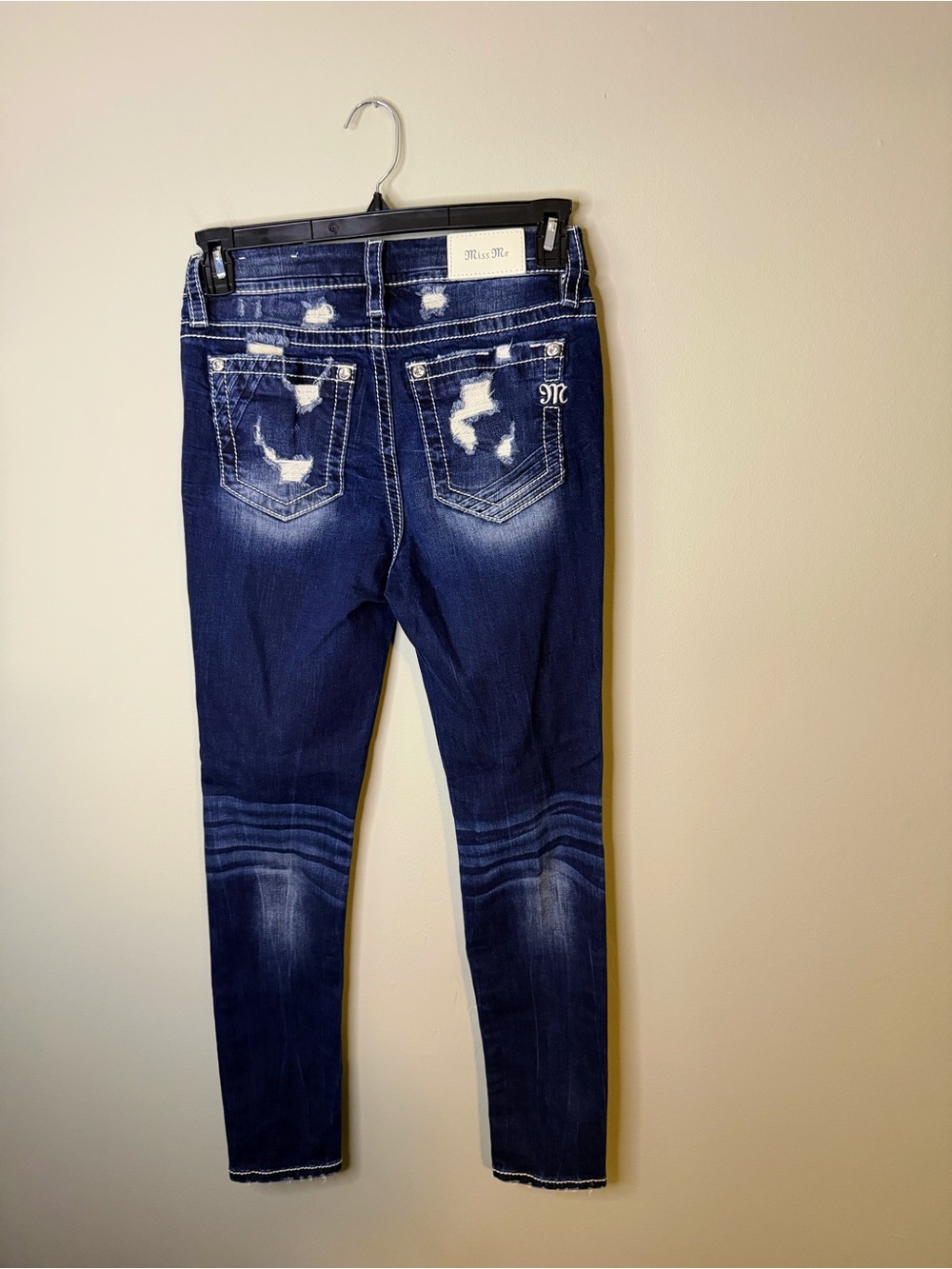 Gorgeous Miss Me Distressed Skinny Jeans With 29” Inseam